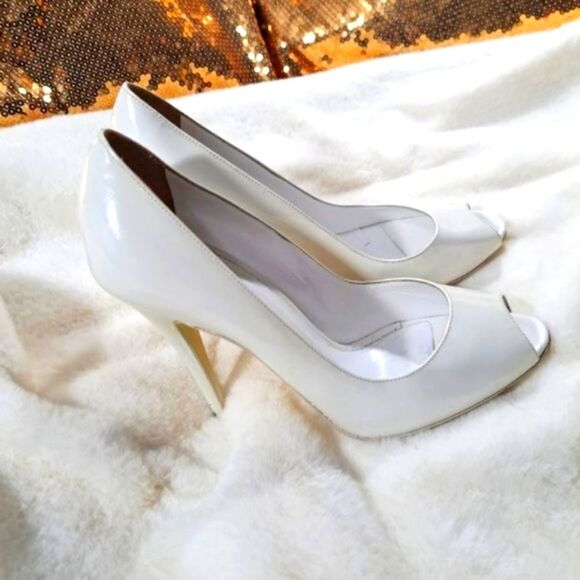 Dolce & Gabbana Peep Toe Heel Authentic - Picture 3 of 9